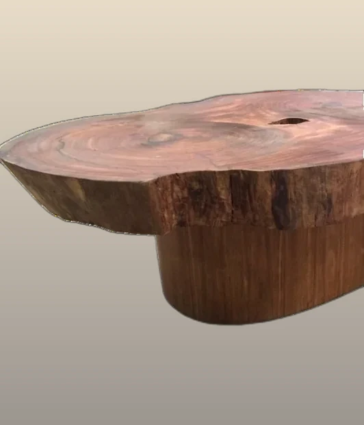 Mesa de centro 'Live Edge' de rodaja de parota gigante
